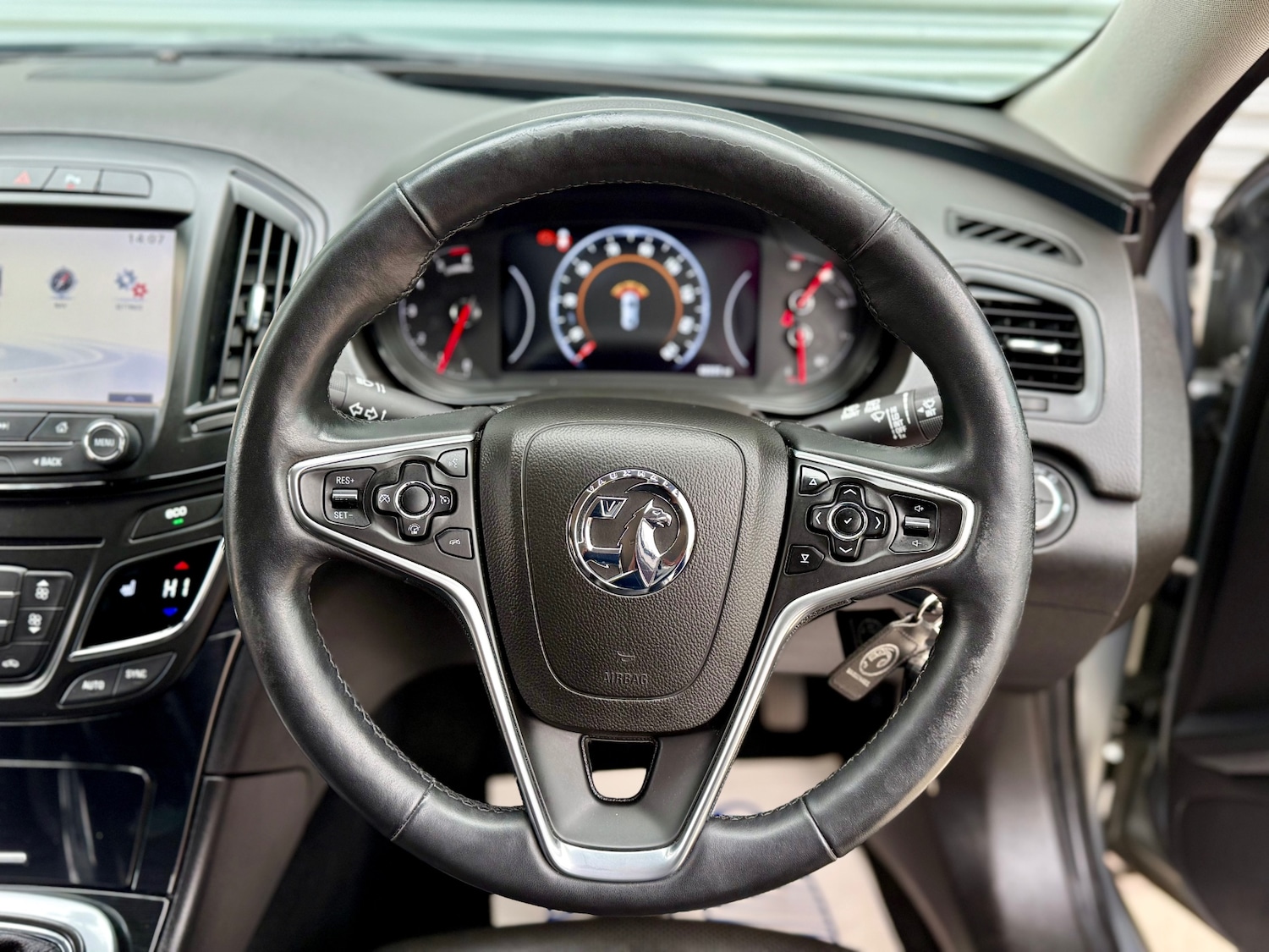 Used Vauxhall Insignia 2015 for sale - 75882003: Photo 15