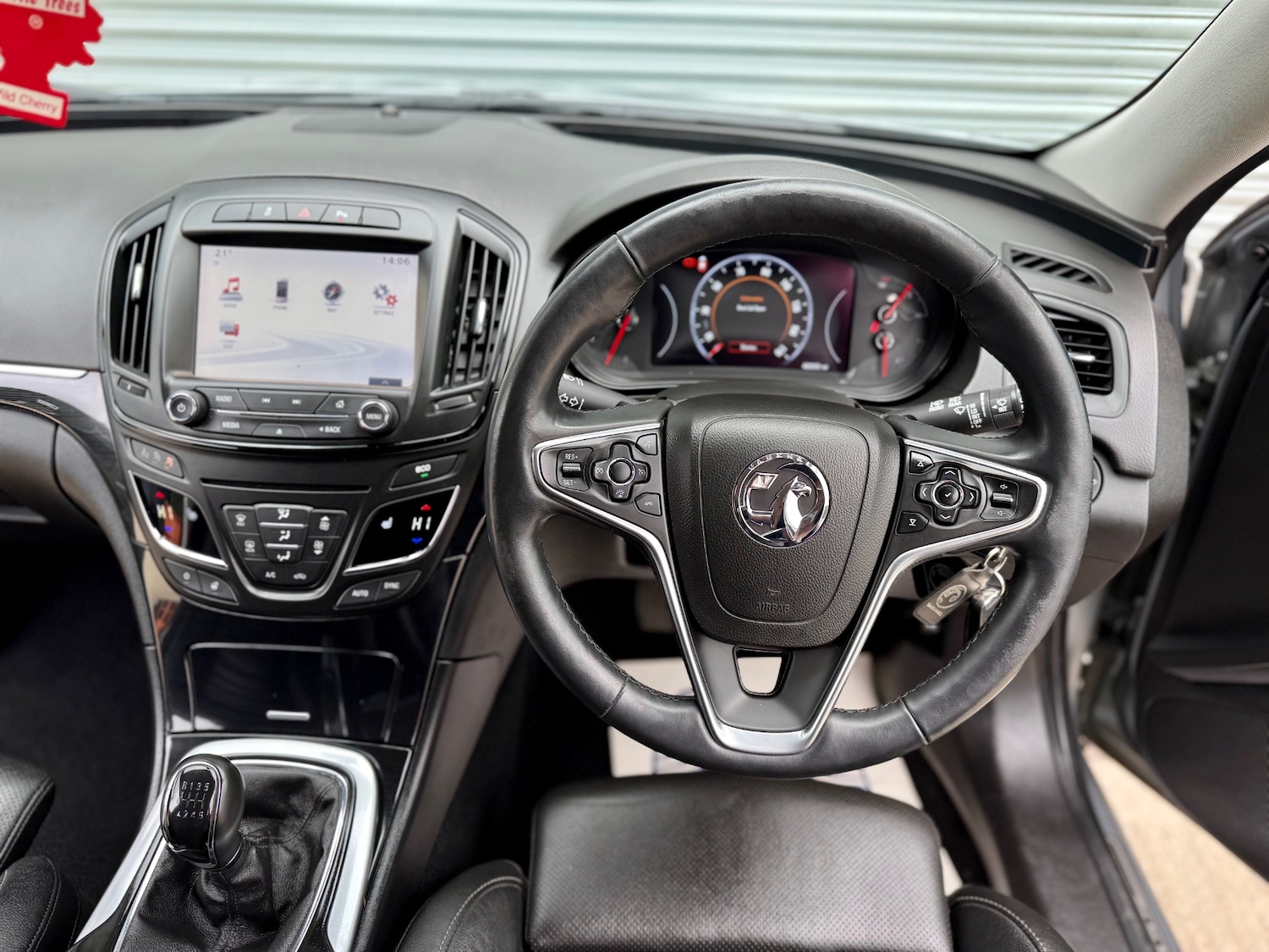 Used Vauxhall Insignia 2015 for sale - 75882003: Photo 16