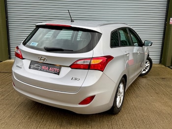 Used Hyundai i30 2013 for sale - 77562466: Photo