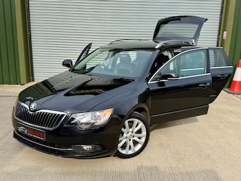 Used Skoda Superb 2015 for sale - 78745230: Photo