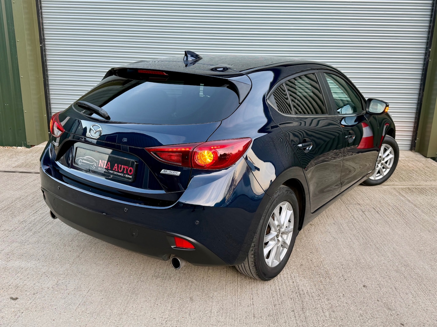 Used Mazda Mazda3 2016 for sale - 76471394: Photo 4