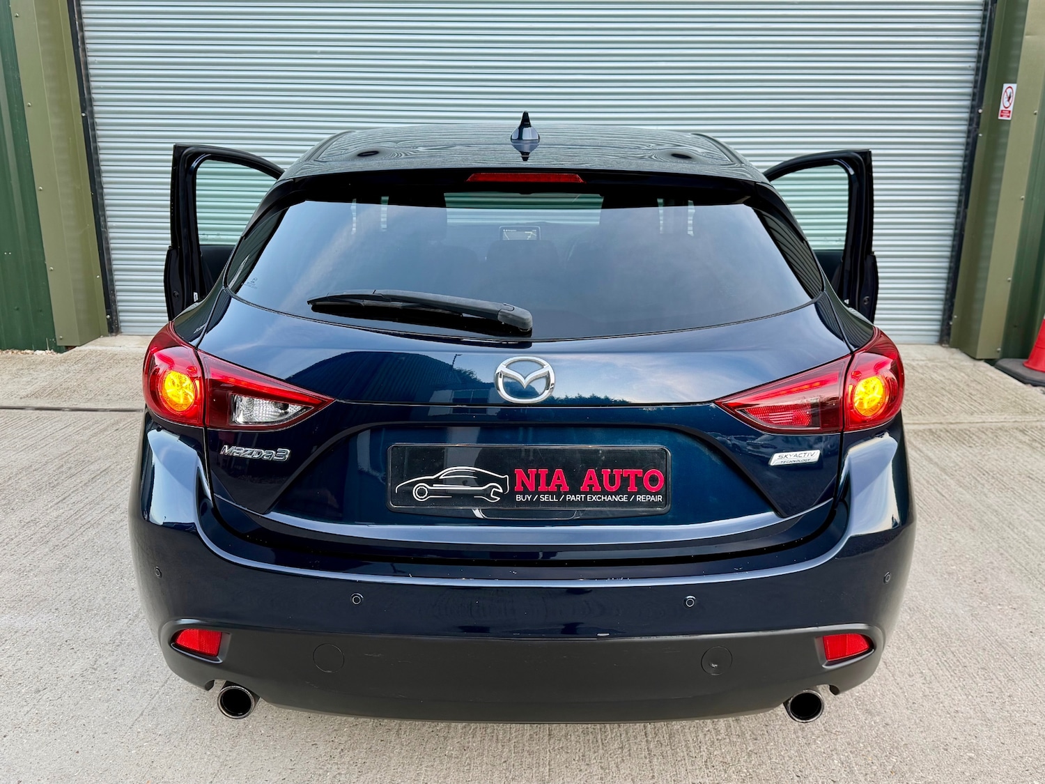 Used Mazda Mazda3 2016 for sale - 76471394: Photo 6