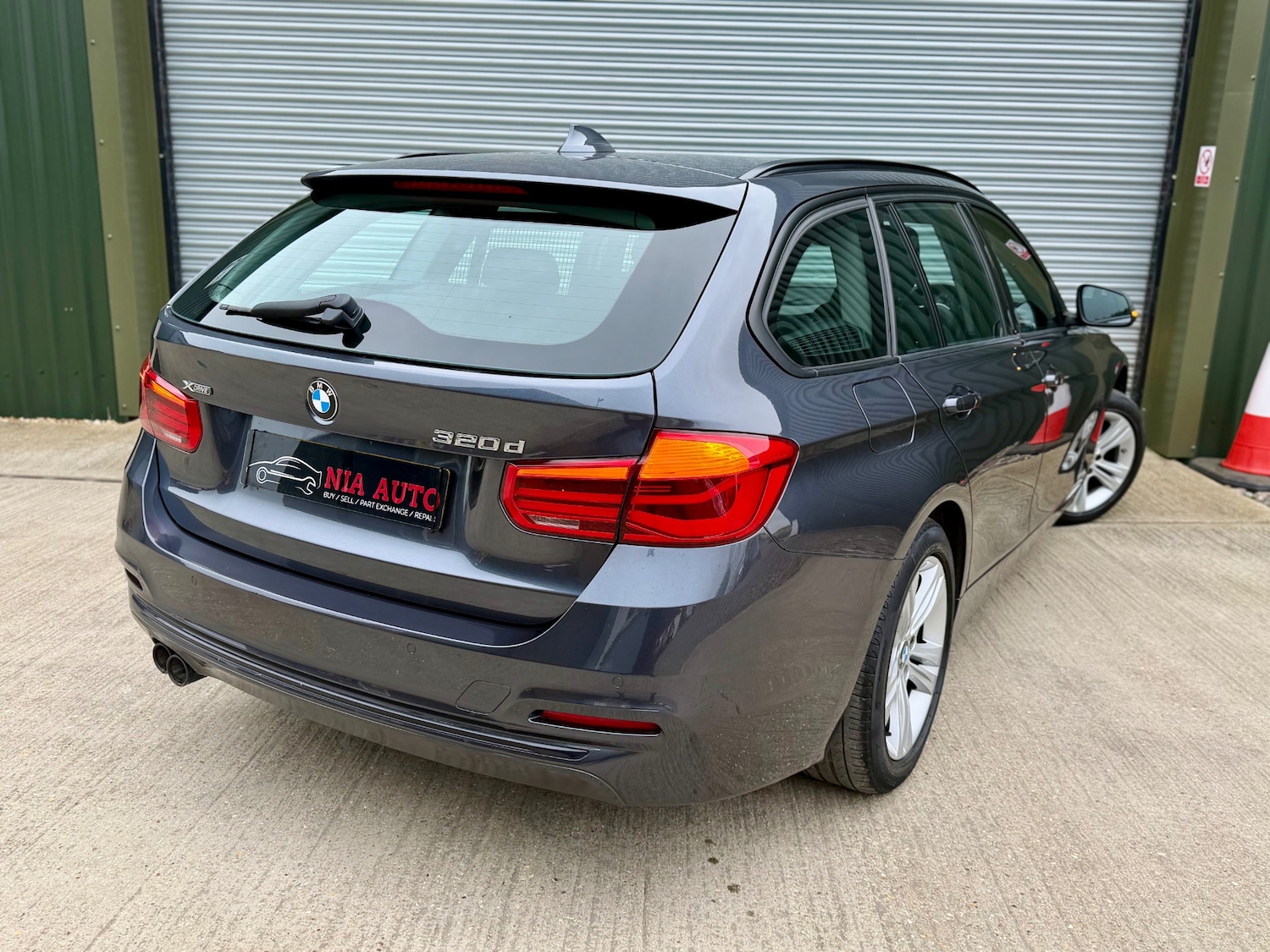 Used BMW 3 Series 2017 for sale - 78005616: Photo 3