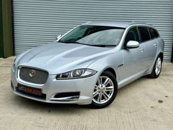 Used Jaguar XF 2015 for sale - 74918889: Photo
