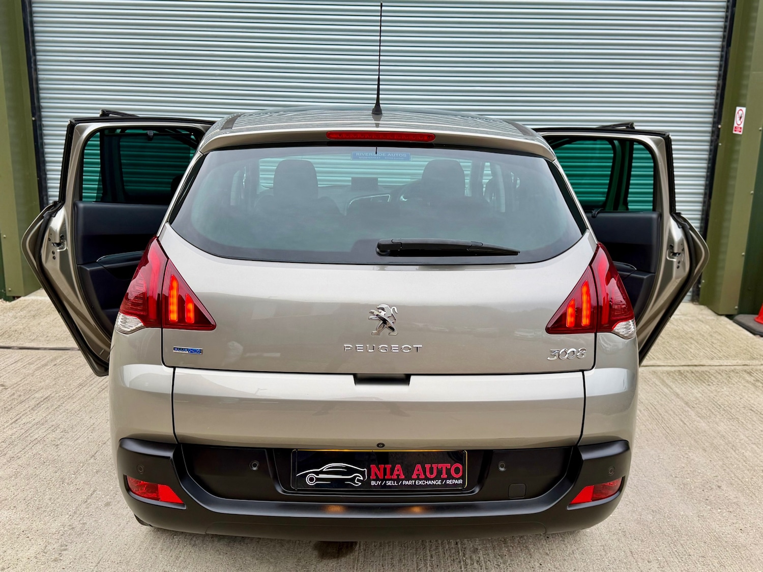 Used Peugeot 3008 2016 for sale - 76431069: Photo 5