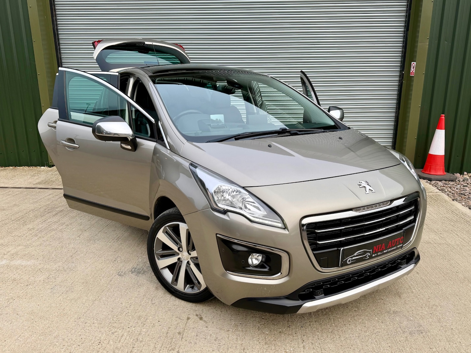 Used Peugeot 3008 2016 for sale - 76431069: Photo 8