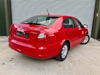 Used Skoda Octavia 2012 for sale - 75988259: Photo