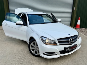 Used Mercedes-Benz C Class 2014 for sale - 78521933: Photo