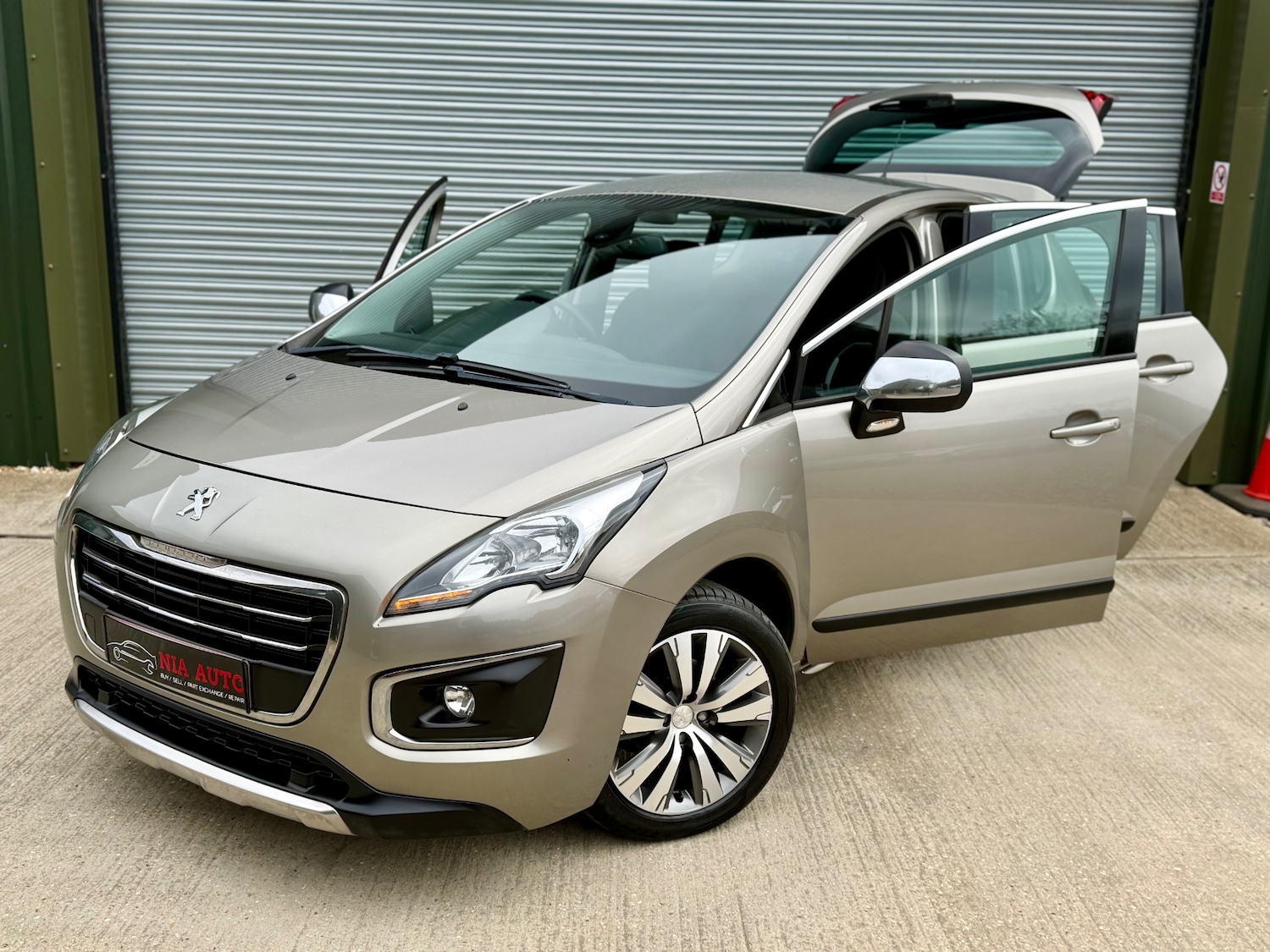 Used Peugeot 3008 2014 for sale - 78150996: Photo 4