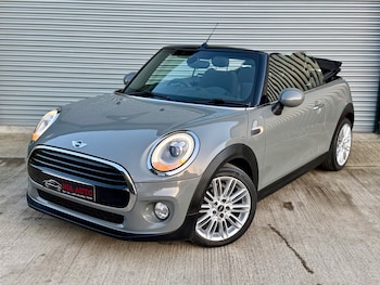 Used MINI Convertible 2017 for sale - 77008420: Photo