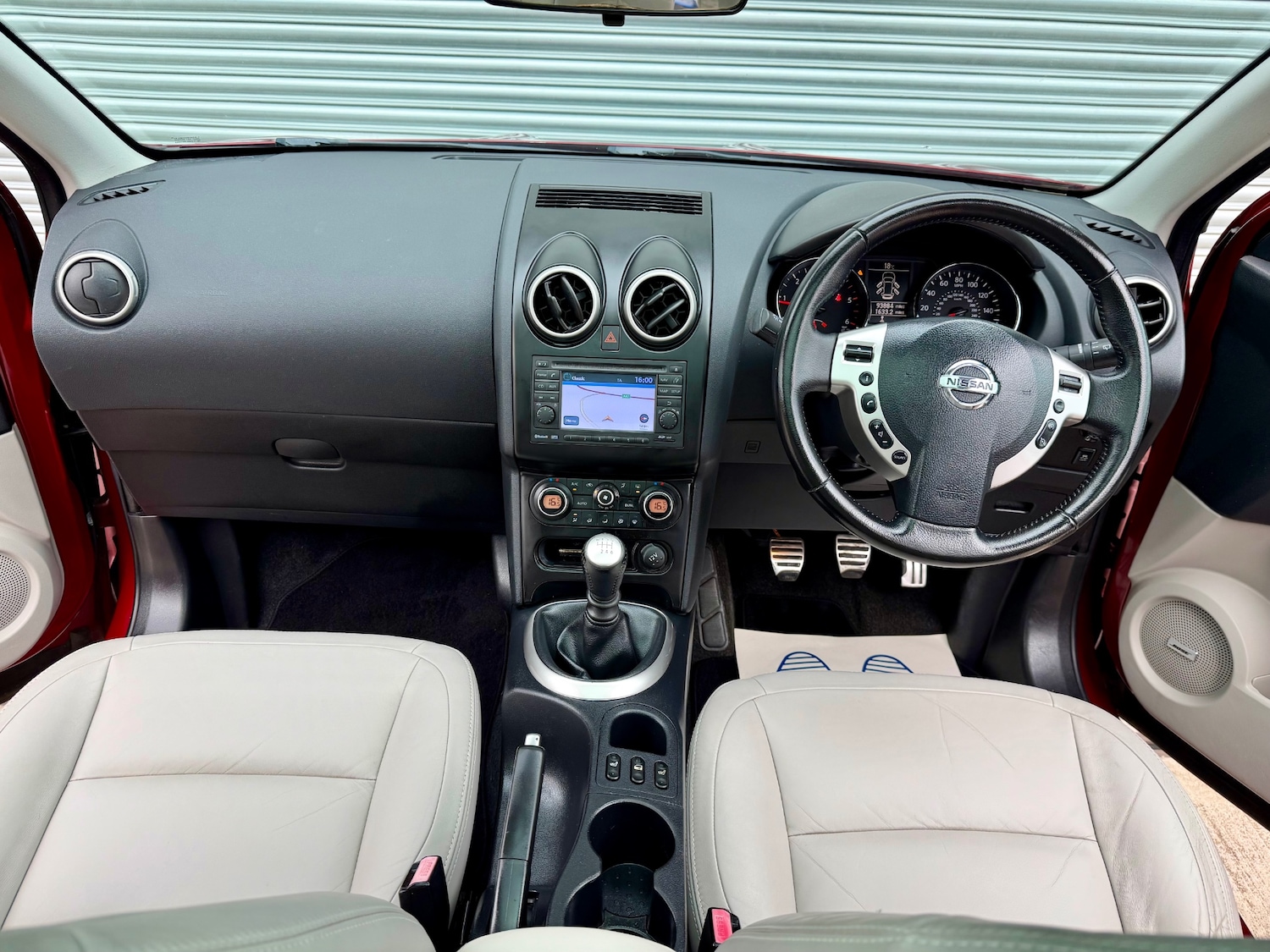 Used Nissan Qashqai 2010 for sale - 76225476: Photo 11