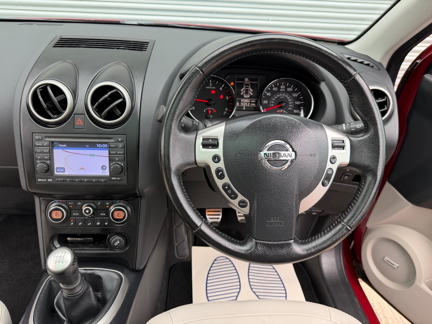 Used Nissan Qashqai 2010 for sale - 76225476: Photo 20