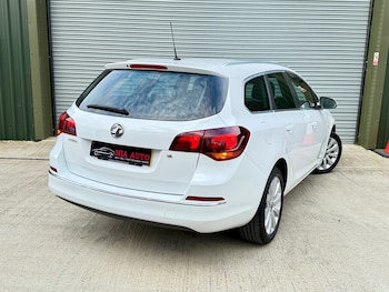 Used Vauxhall Astra 2016 for sale - 75452627: Photo