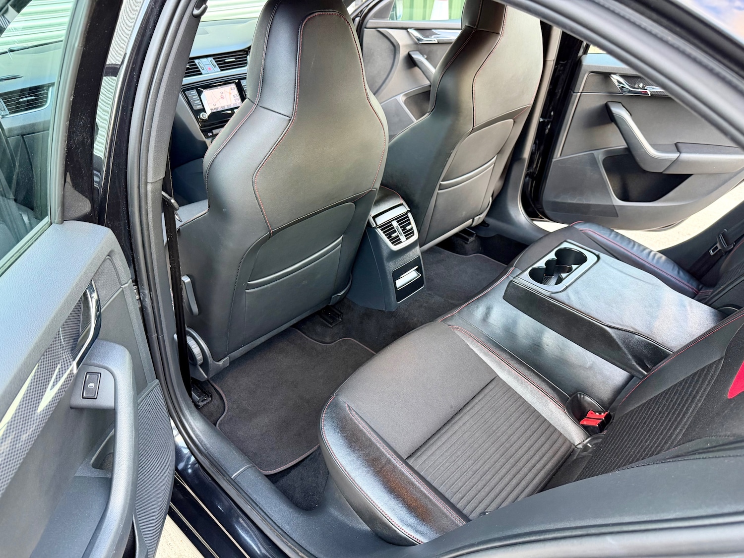 Used Skoda Octavia 2014 for sale - 76134465: Photo 17