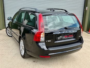 Used Volvo V50 2009 for sale - 78639938: Photo