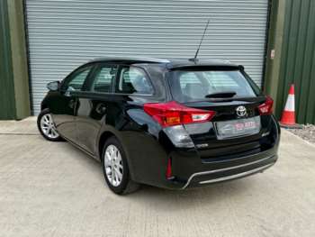 Used Toyota Auris 2014 for sale - 75138183: Photo