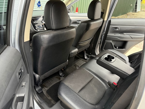 Used Mitsubishi Outlander 2014 for sale - 75566571: Photo 16