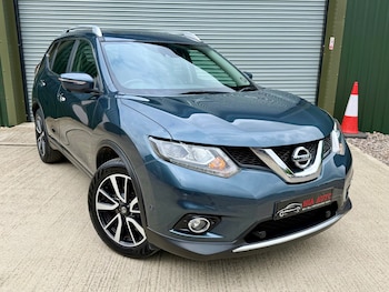Used Nissan X-Trail 2017 for sale - 78808101: Photo