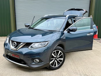 Used Nissan X-Trail 2017 for sale - 78808101: Photo
