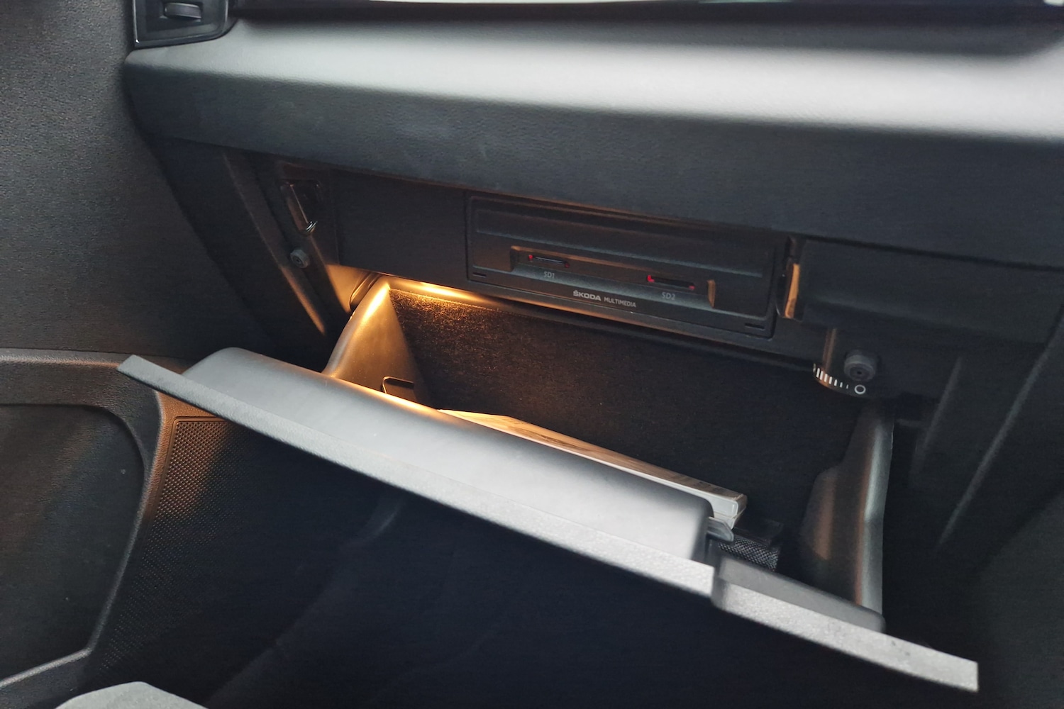 Used Skoda Karoq 2019 for sale - 77050868: Photo 25