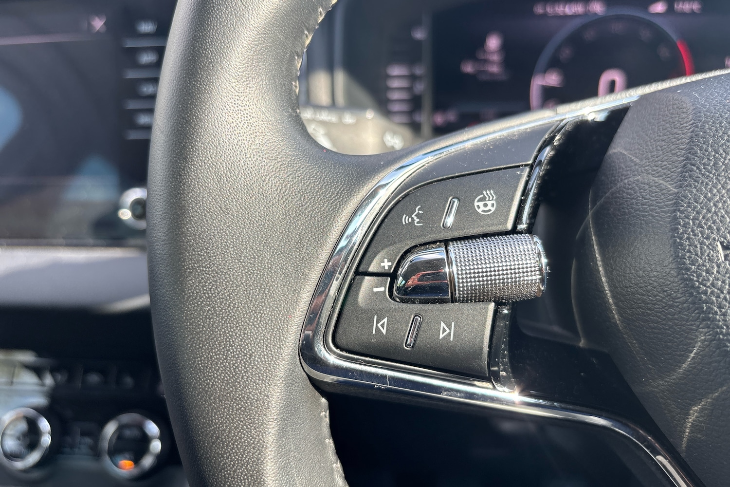 Used Skoda Karoq 2022 for sale - 76441773: Photo 20