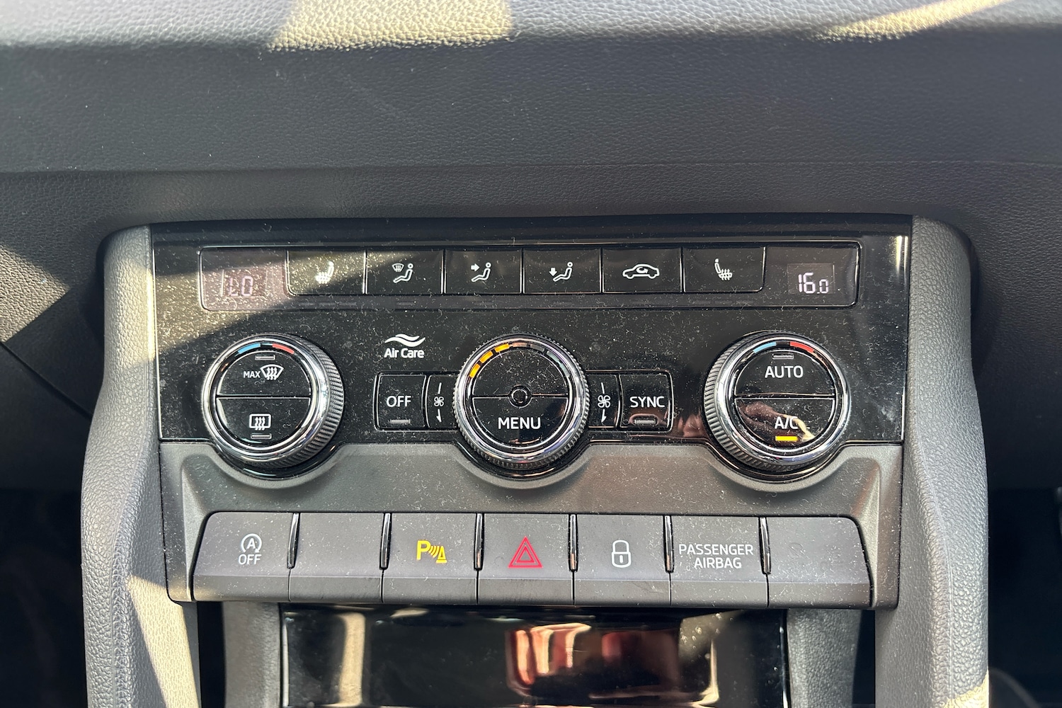 Used Skoda Karoq 2022 for sale - 76441773: Photo 23