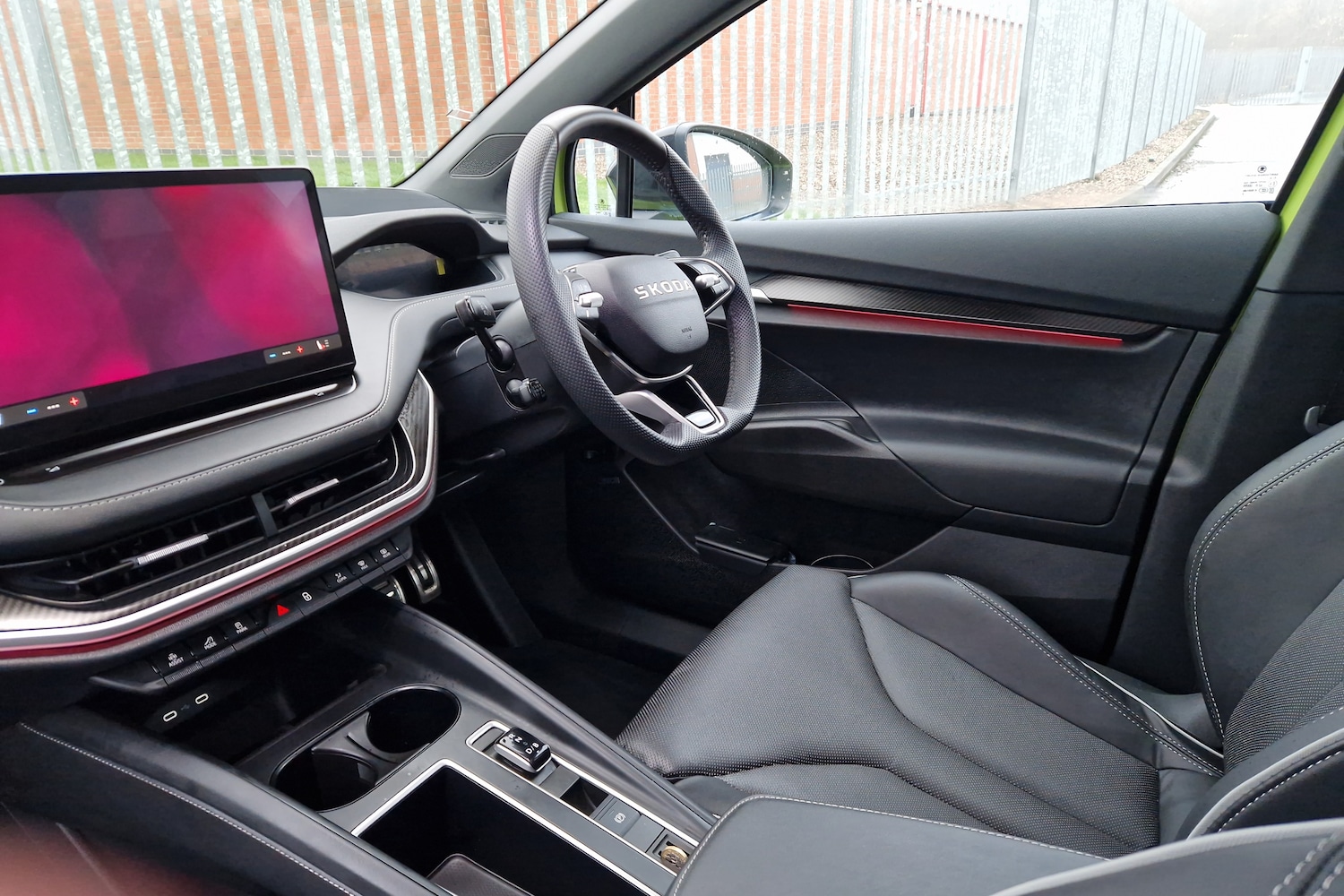 Used Skoda Enyaq 2025 for sale - 77413717: Photo 2