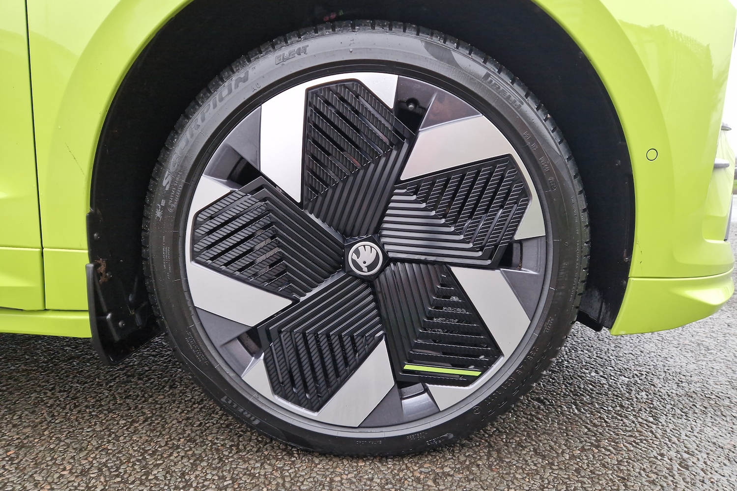 Used Skoda Enyaq 2025 for sale - 77413717: Photo 5