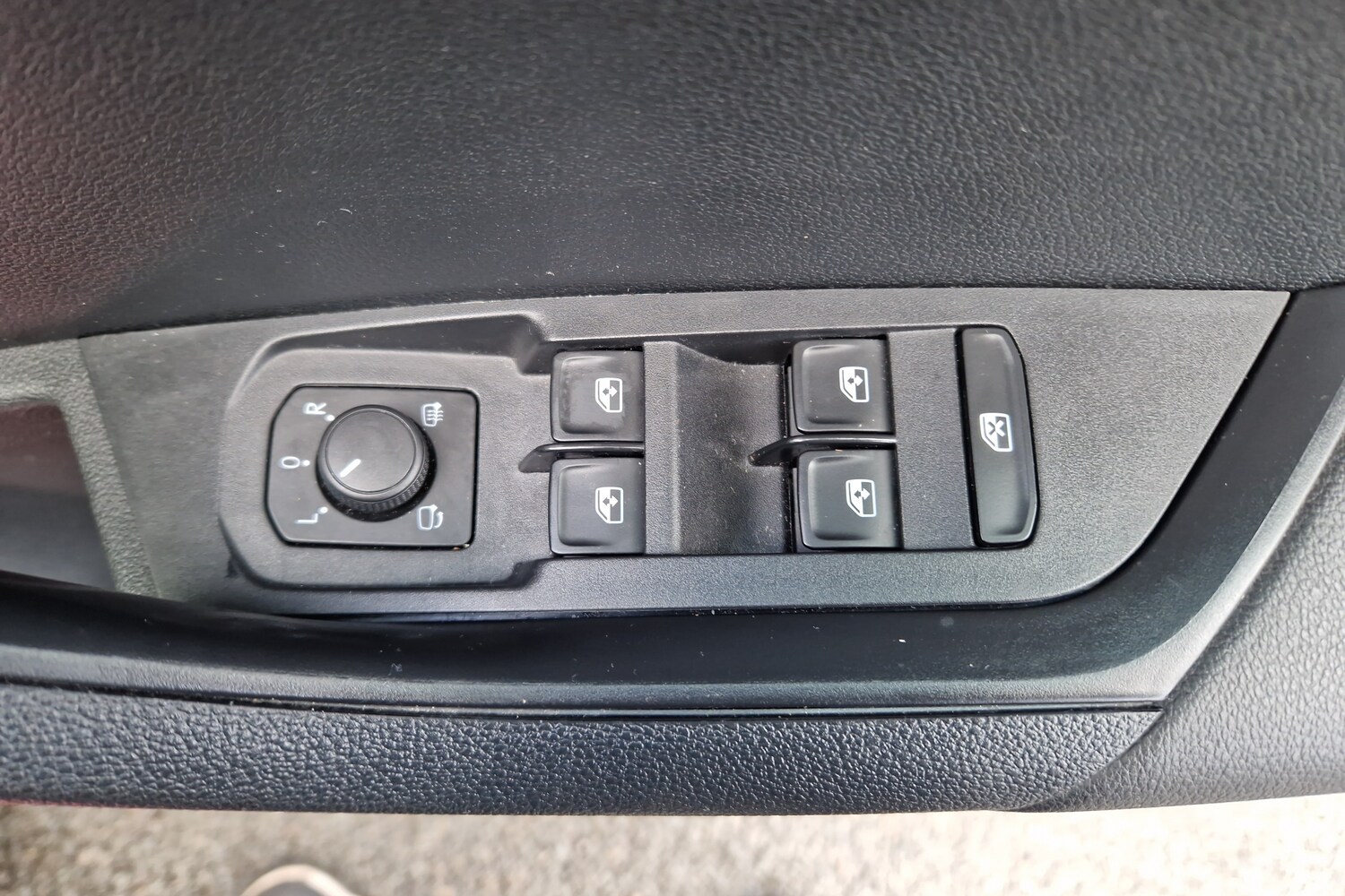 Used Skoda Karoq 2022 for sale - 77725534: Photo 21