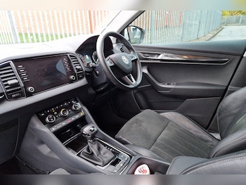 Used Skoda Karoq 2019 for sale - 76977525: Photo