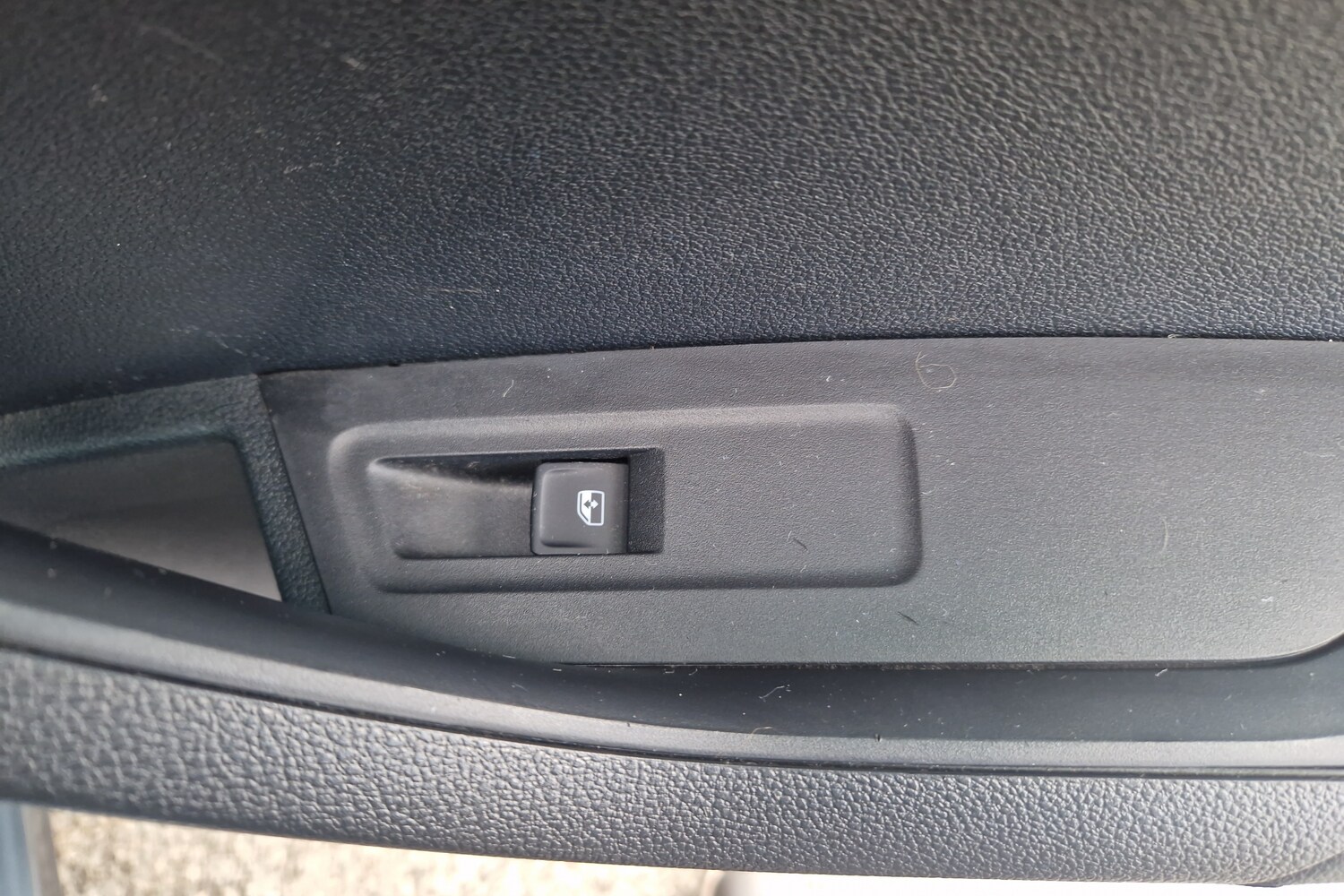 Used Skoda Karoq 2018 for sale - 76311304: Photo 16