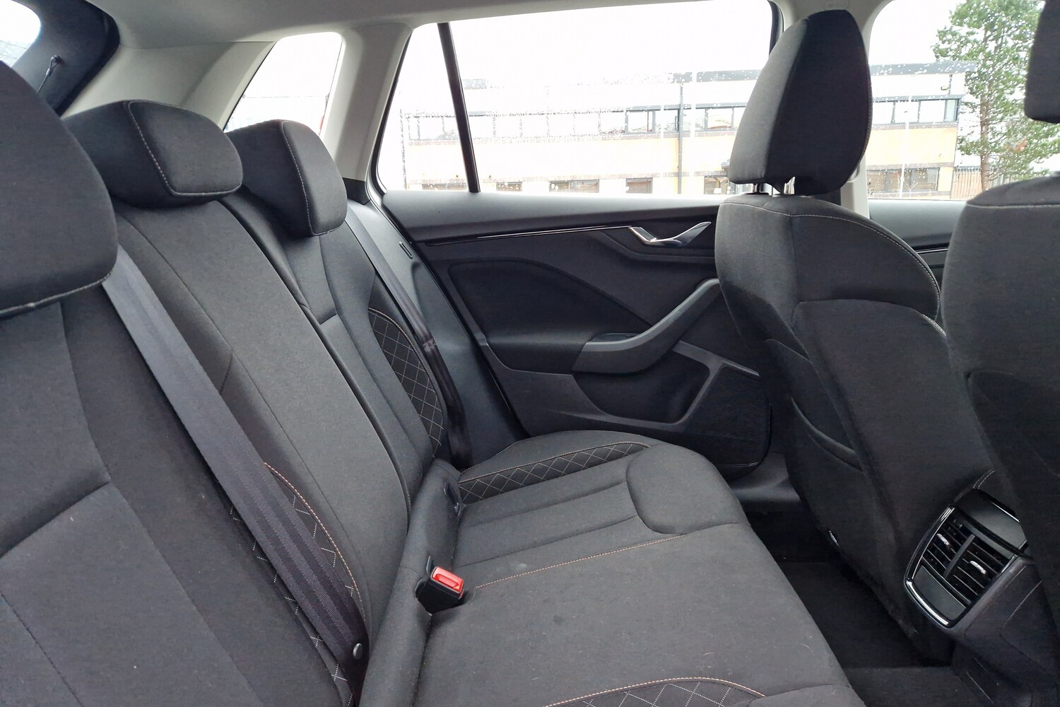 Used Skoda Kamiq 2023 for sale - 77256197: Photo 17