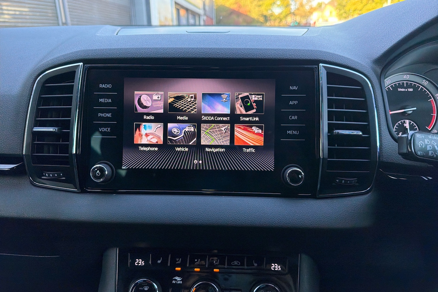 Used Skoda Karoq 2020 for sale - 76514527: Photo 11