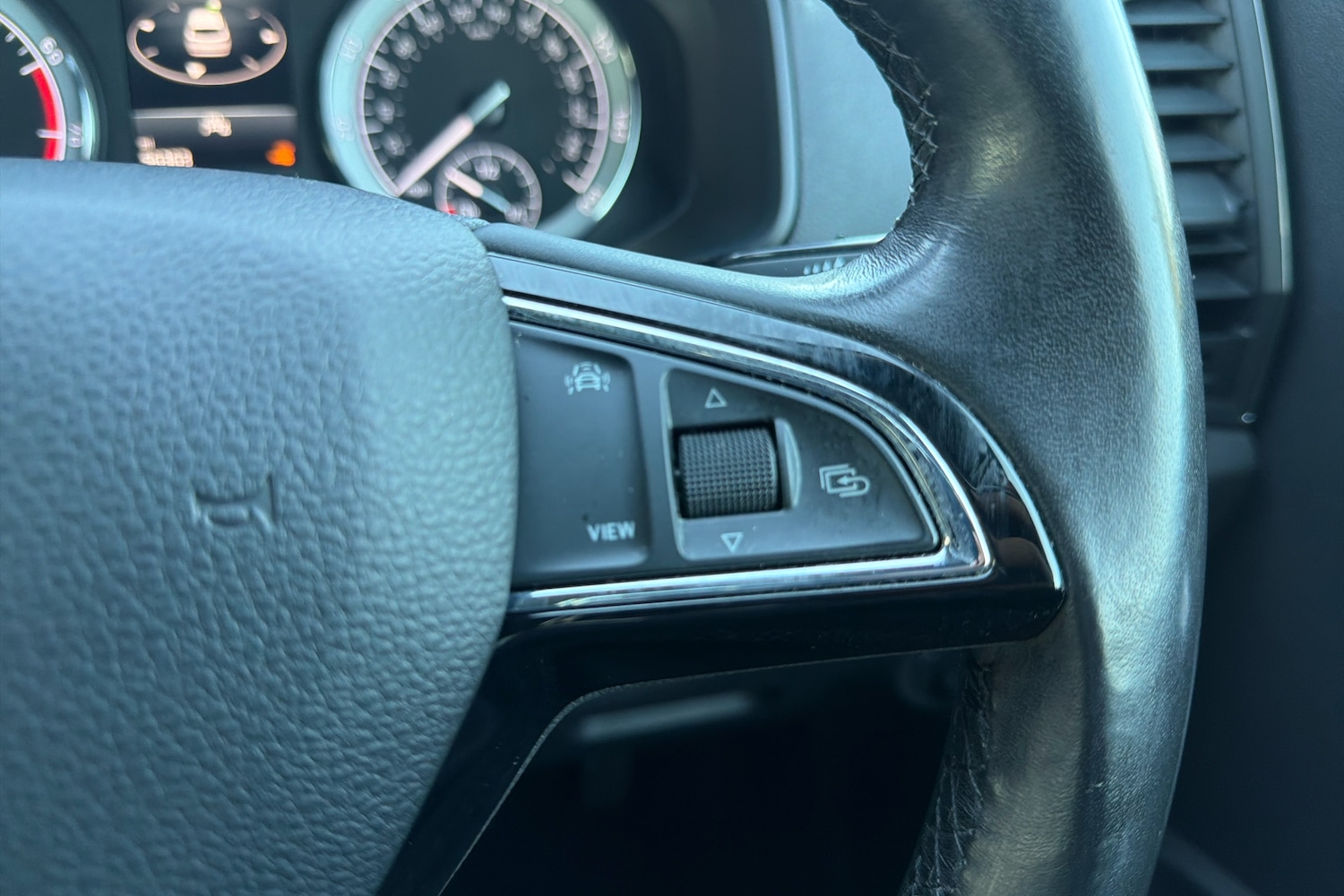 Used Skoda Karoq 2020 for sale - 76514527: Photo 16