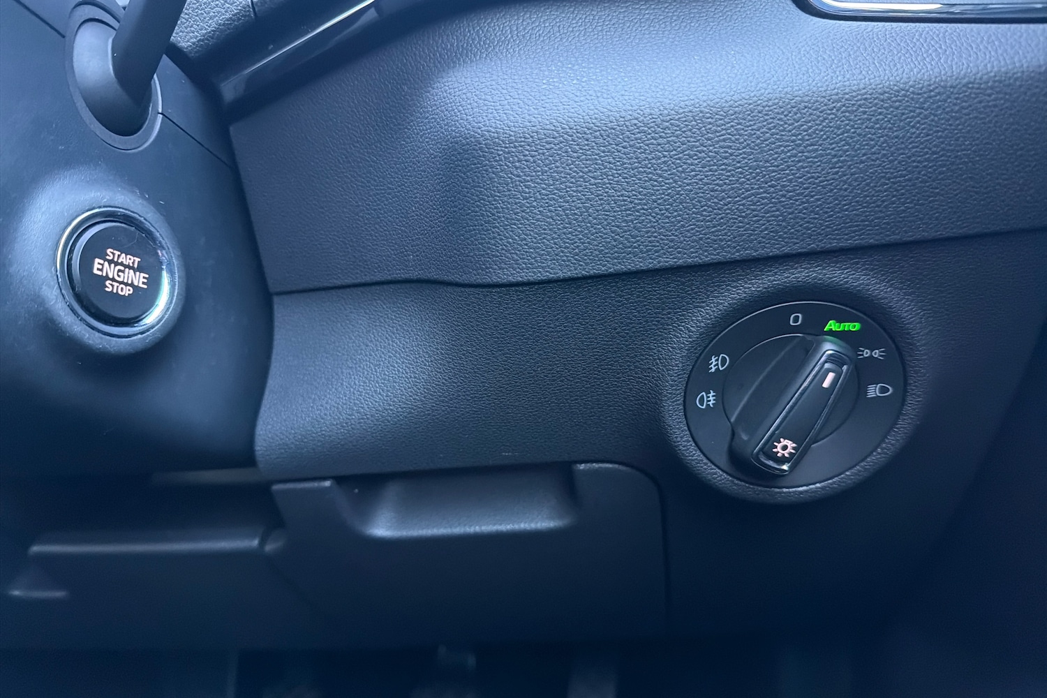 Used Skoda Karoq 2020 for sale - 76514527: Photo 19