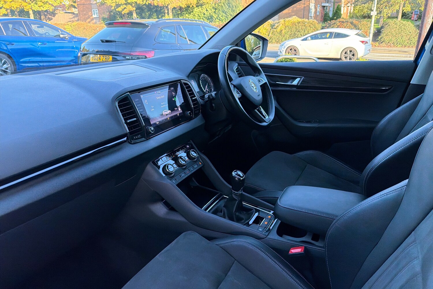 Used Skoda Karoq 2020 for sale - 76514527: Photo 2