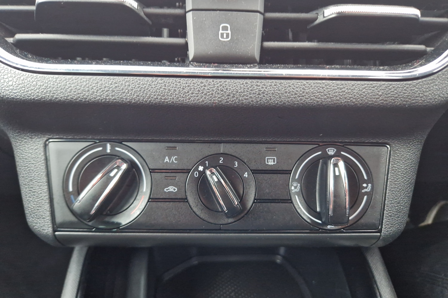 Used Skoda Kamiq 2022 for sale - 78133445: Photo 25