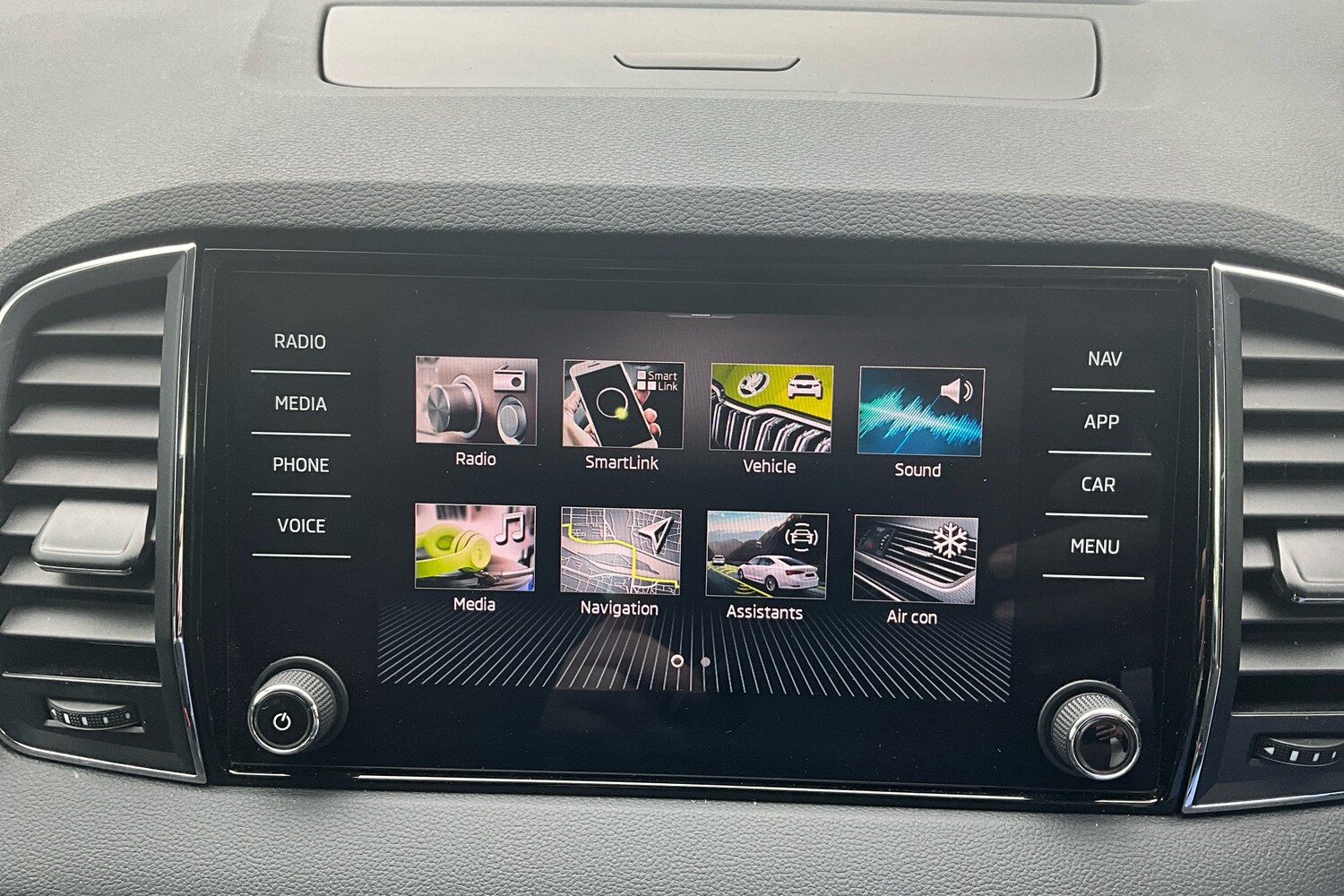 Used Skoda Karoq 2023 for sale - 77268952: Photo 23