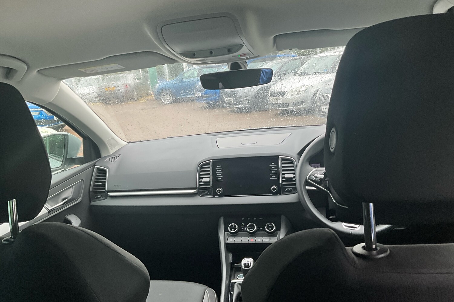 Used Skoda Karoq 2023 for sale - 77268952: Photo 9