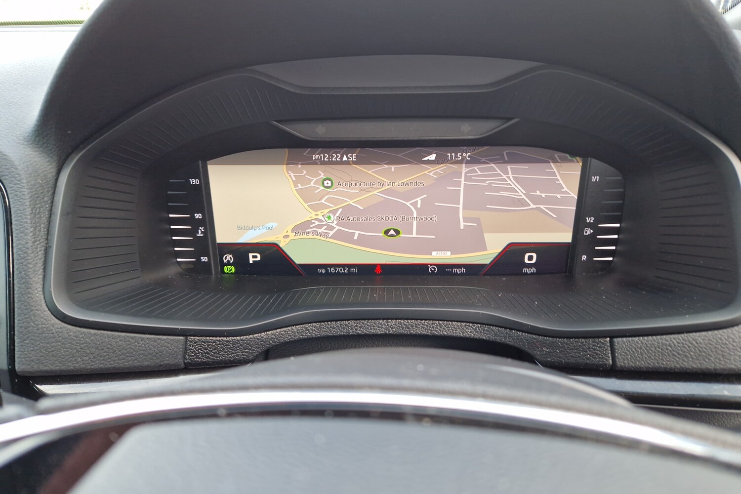 Used Skoda Karoq 2024 for sale - 77826240: Photo 11