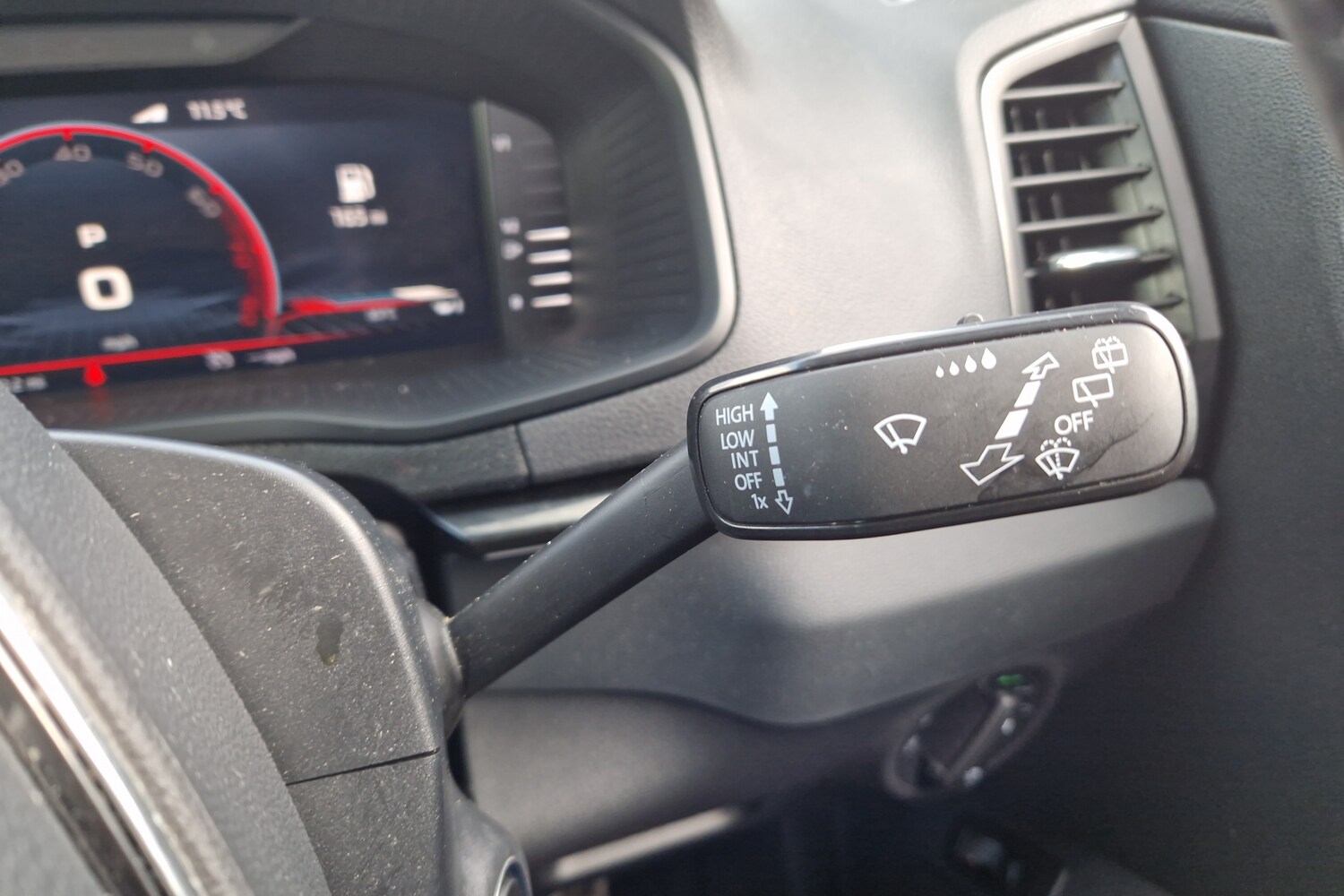 Used Skoda Karoq 2024 for sale - 77826240: Photo 14