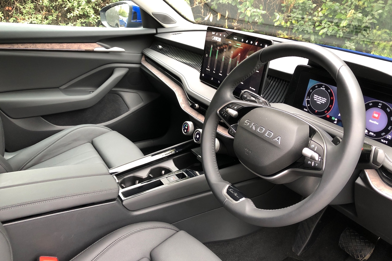 Used Skoda Superb 2025 for sale - 76680223: Photo 6