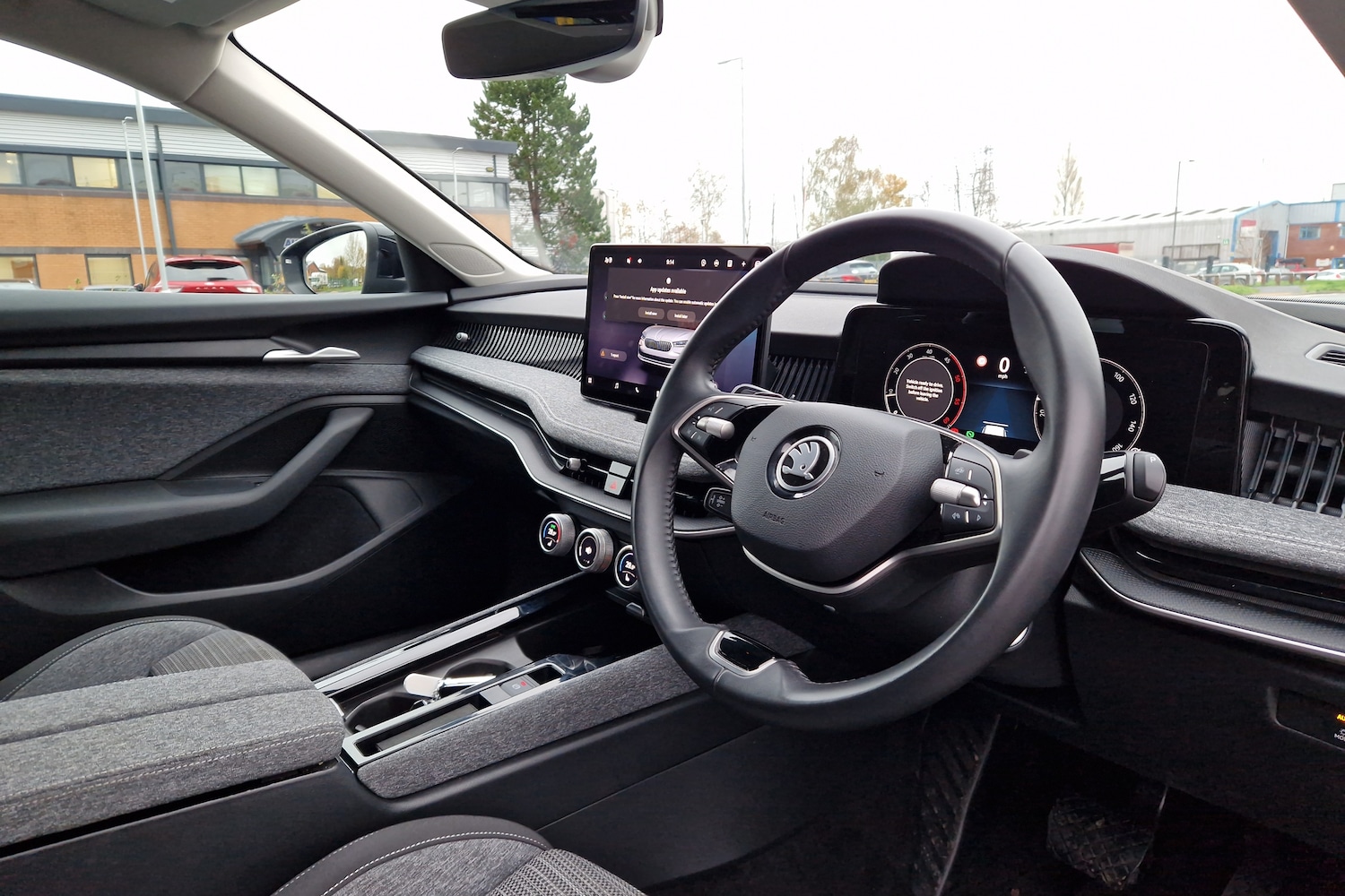 Used Skoda Superb 2024 for sale - 76676550: Photo 6