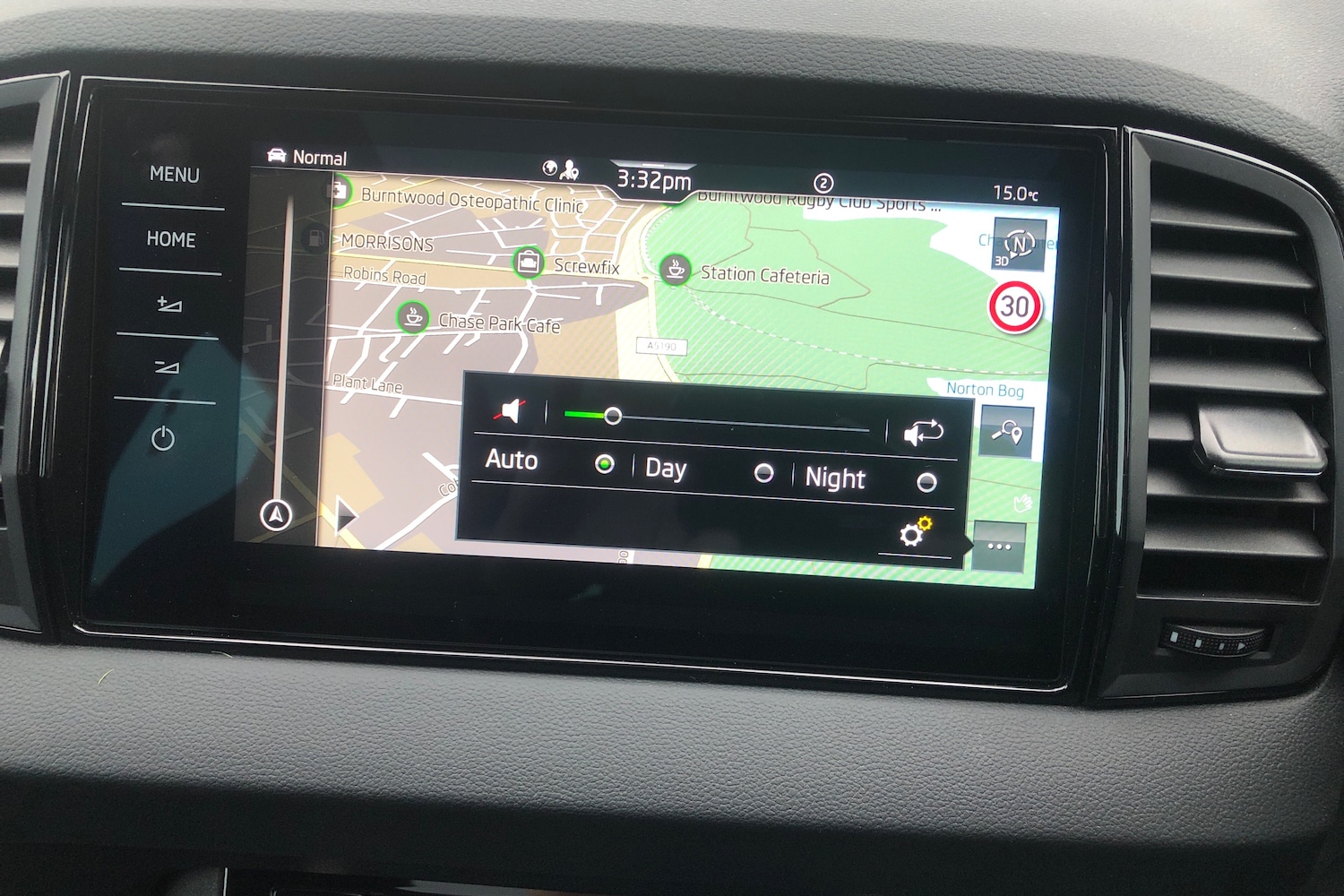 Used Skoda Karoq 2025 for sale - 76942870: Photo 11