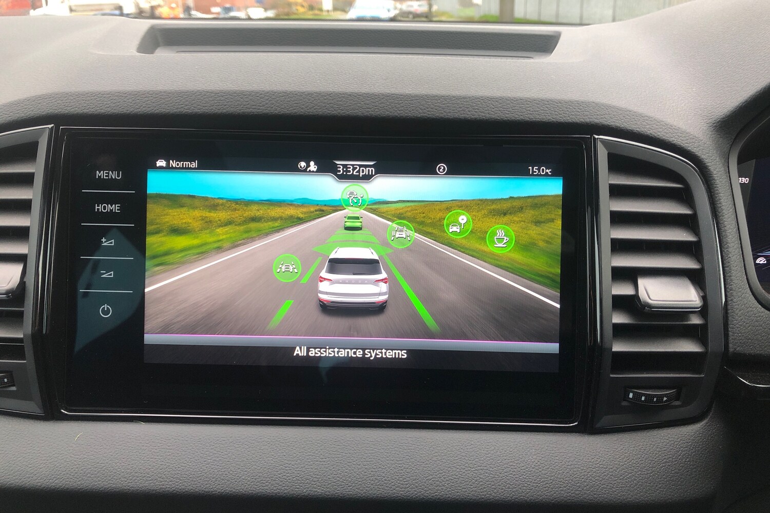 Used Skoda Karoq 2025 for sale - 76942870: Photo 13