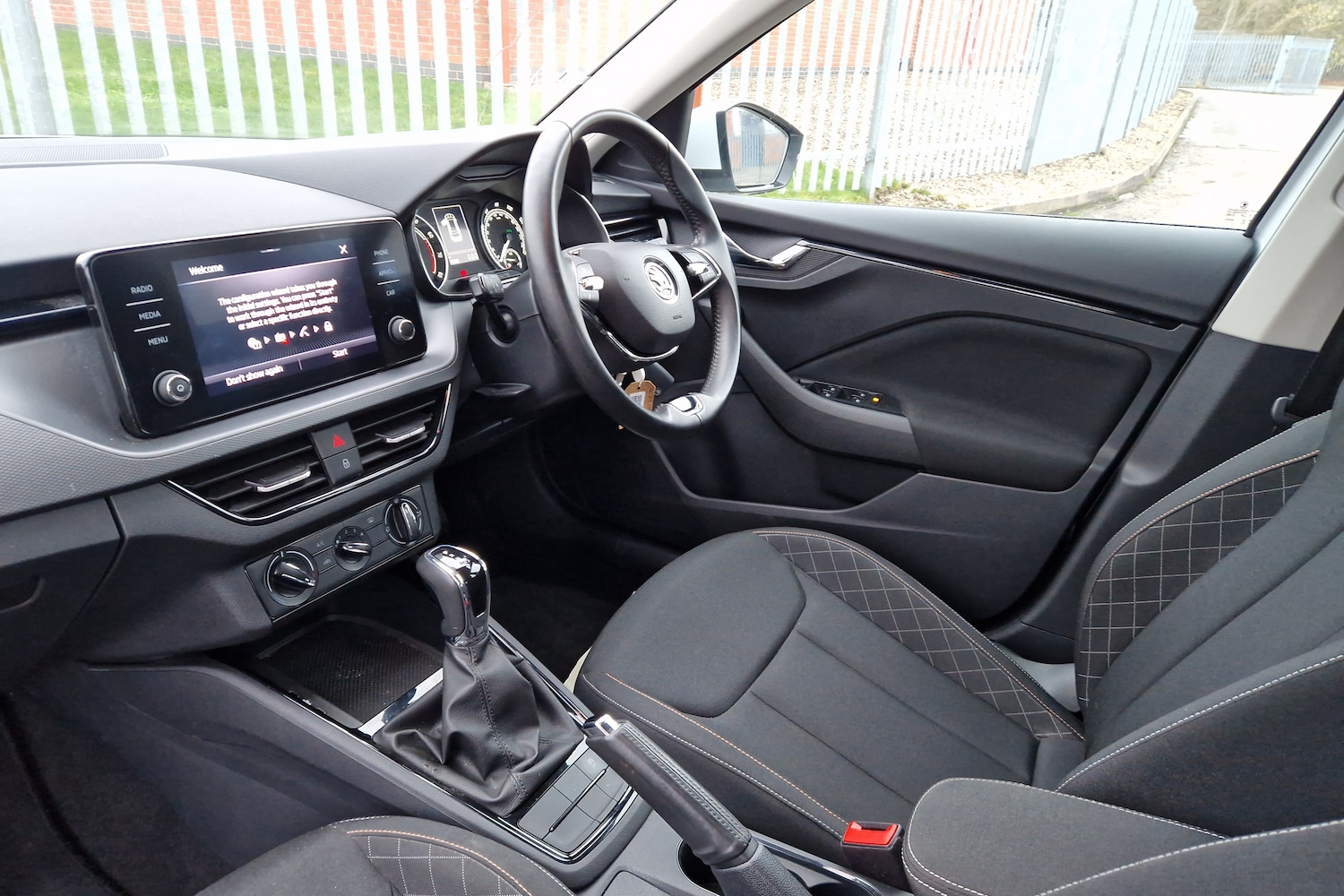 Used Skoda Kamiq 2023 for sale - 77413524: Photo 2