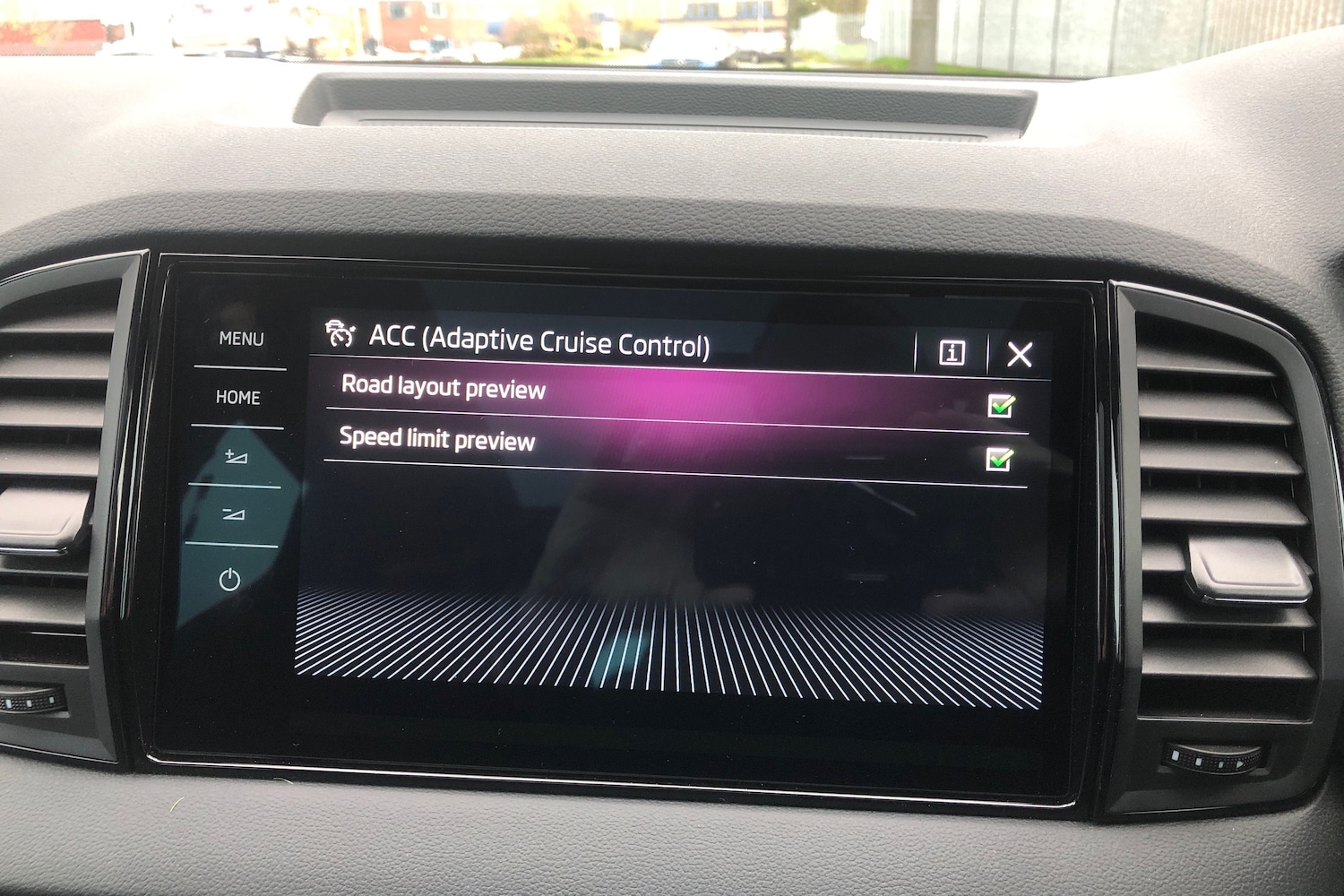 Used Skoda Karoq 2025 for sale - 76679644: Photo 15