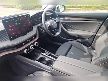 Used Skoda Superb 2025 for sale - 76680439: Photo