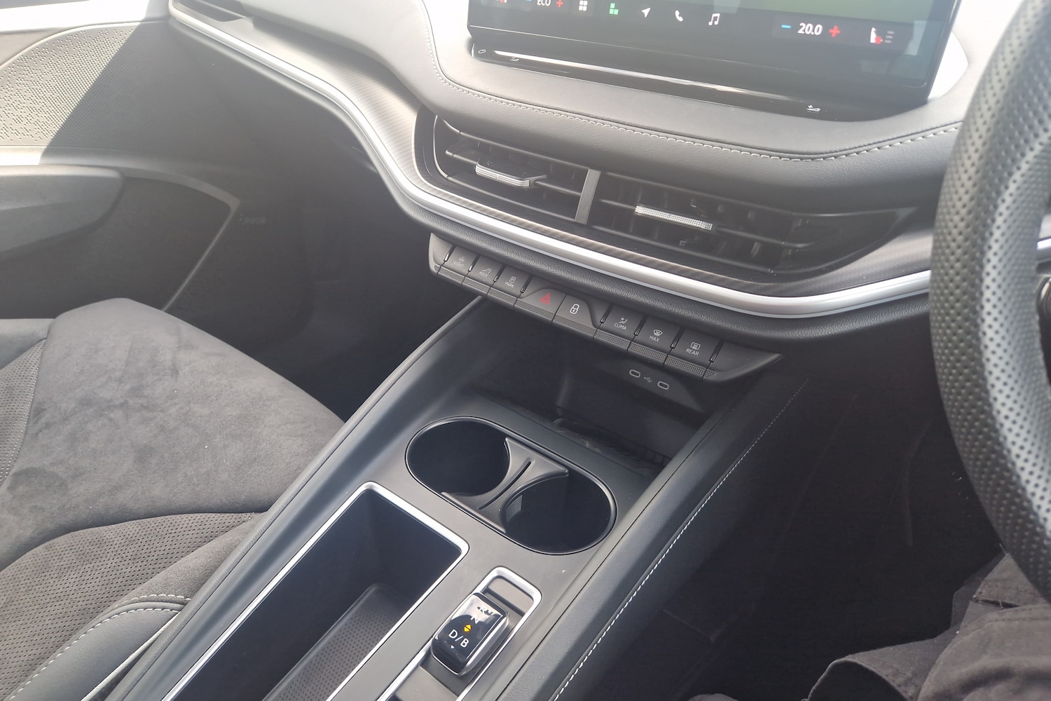 Used Skoda Enyaq 2025 for sale - 76680654: Photo 15