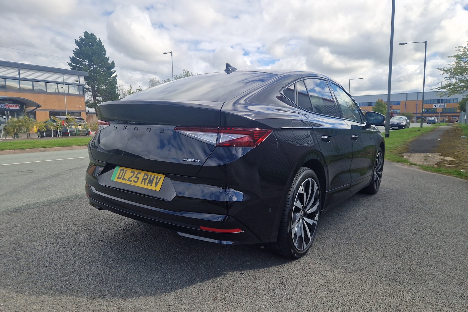 Used Skoda Enyaq 2025 for sale - 76680654: Photo 16